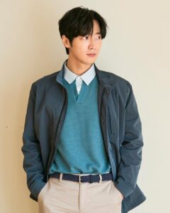 Lee Sang-yeob Instagram - 어서 와 봄아 #라이프로그 #lifelog #23SS @lifelog_official_