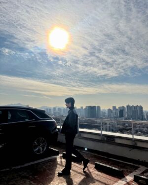 Lee Sang-yeob Instagram - 나 #순정복서 열촬중 #다시올림
#이전에올린사진울완이가1등댓글이었는데미안