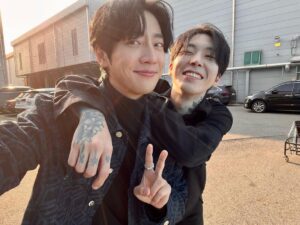 Lee Sang-yeob Instagram - #아티스탁게임 #서사무엘 ❤️👍🔥