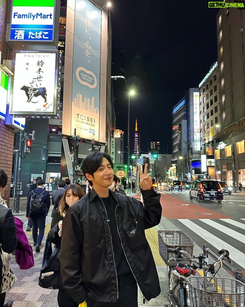 Lee Sang-yeob Instagram - Tokyo Roppongi