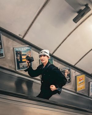 DK Instagram - London Traveling◡̈