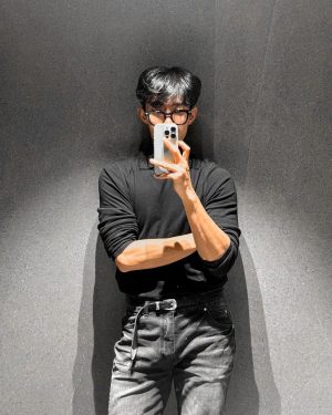 DK Instagram - expectation