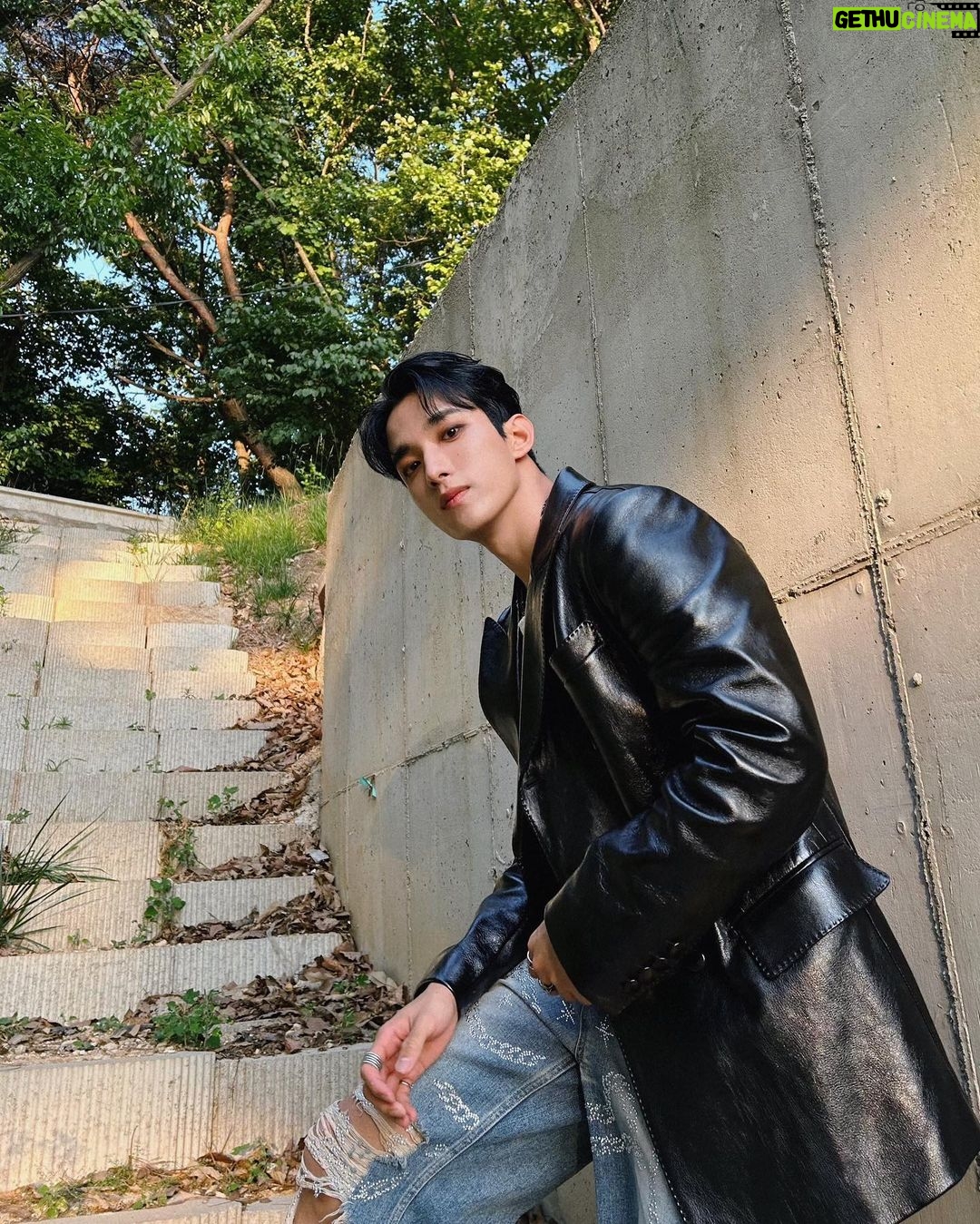 Lee Seok-min Instagram - Seventeenth heavenš¤