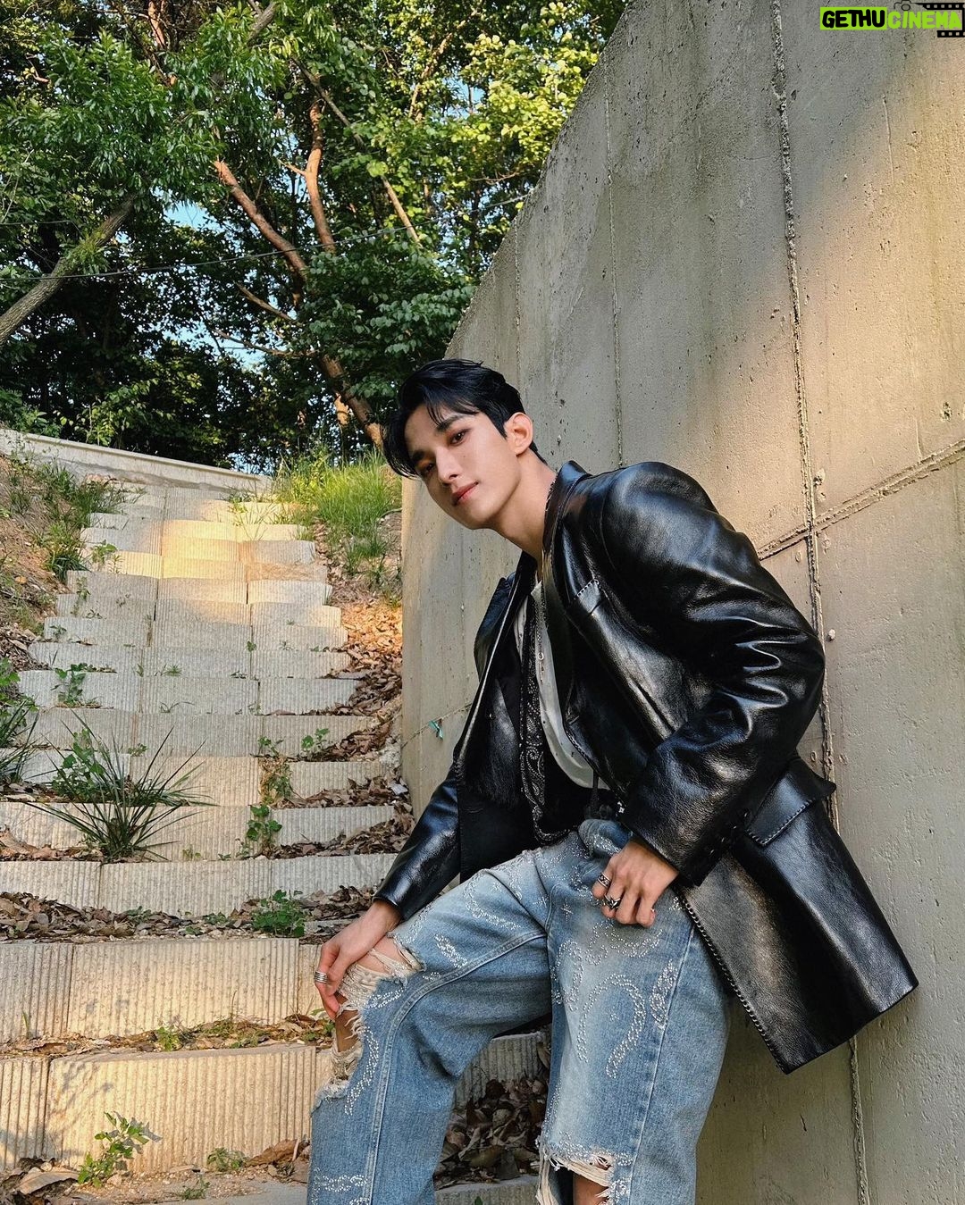 Lee Seok-min Instagram - Seventeenth heavenš¤