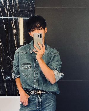 DK Instagram - 