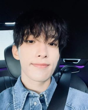 DK Instagram - 
