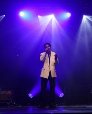 Lee Seung-gi Instagram - Merci🇫🇷💕
