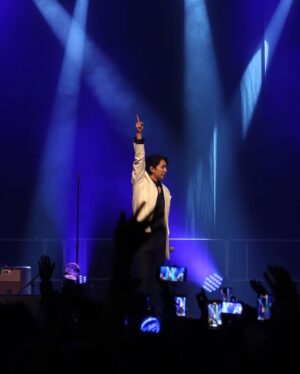 Lee Seung-gi Instagram - Merci🇫🇷💕