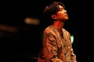 Lee Seung-gi Instagram - Thanks Tokyo & Osaka🎤