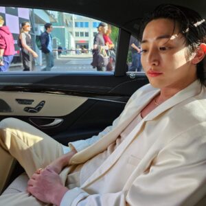 Lee Soo-hyuk Instagram - 🙂✌🏻