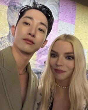 Lee Soo-hyuk Instagram - @Dior #DiorCouture #Dior

🚀

@apple0412 
@blow_tnim_minti 
@idmakeupwakeup 

@kingmxker 
@ygad_official