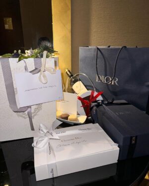 Lee Soo-hyuk Instagram - @Dior #DiorCouture #Dior

🚀

@apple0412 
@blow_tnim_minti 
@idmakeupwakeup 

@kingmxker 
@ygad_official