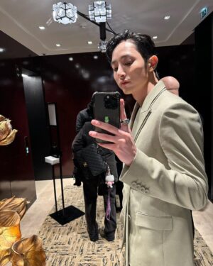 Lee Soo-hyuk Instagram - 