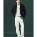 Lee Soo-hyuk Instagram - @fahrenheit.official 💥 @kimheejune @apple0412 @blow__jungho @idmakeupwakeup @ygad_official @yg_stage