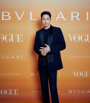 Lee Soo-hyuk Instagram - @bulgari ✨