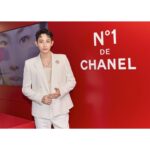 Lee Soo-hyuk Instagram - @CHANEL.BEAUTY.KOREA #광고 #N1DECHANELGARDEN #레드까멜리아세럼