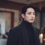 Lee Soo-hyuk Instagram - ‘내일’ - 박중길 (2022) @netflixkr @mbcdrama_now @yg_stage @imhrim @blow__jungho @idmakeupwakeup 🙏🏻