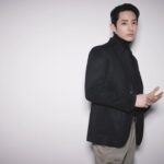 Lee Soo-hyuk Instagram – @fahrenheit.official 

@zyobb 
@imhrim 
@blow__jungho 
@idmakeupwakeup 

@ygad_official