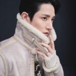 Lee Soo-hyuk Instagram – @fahrenheit.official 

@zyobb 
@imhrim 
@blow__jungho 
@idmakeupwakeup 

@ygad_official