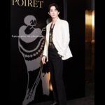Lee Soo-hyuk Instagram - @poiret.official ⚡️ @apple0412 @idmakeupwakeup @blow_hyuncheol @ygad_official #뽀아레 #오리진오브뽀아레 #광고