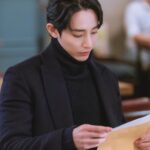 Lee Soo-hyuk Instagram - 어느 날 우리 집 현관으로 멸망이 들어왔다 - ‘차주익’ 저희 드라마를 사랑해 주신 모든 분들, 감독님, 작가님, 모든 스텝분들, 배우분들 정말 수고하셨습니다. 감사합니다! 주익이 👋🏻 그리고 별거 아닌 이수혁이 멋진 차주익이 될 수 있게 도와주신 감사한 분들 🙏🏻 @yg_stage @kimhyunmomo @ycm400 @ys870922 @kingmxker @name__ho @haeunheee @hye.rimi @stylist_teamchloe @minamon__ @blow__jungho @blow_nayoung @idmakeupwakeup 2021. 6. 29. 🙂