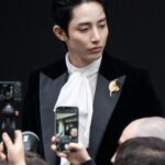 Lee Soo-hyuk Instagram - @dolcegabbana X @leesoohyuk 🧛 #DolceGabbana #DGFW24 #돌체앤가바나