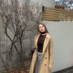 Lee Sung-kyoung Instagram – 해도, 구름결도 다 보여준 날 🖤

@burberry 
#AD