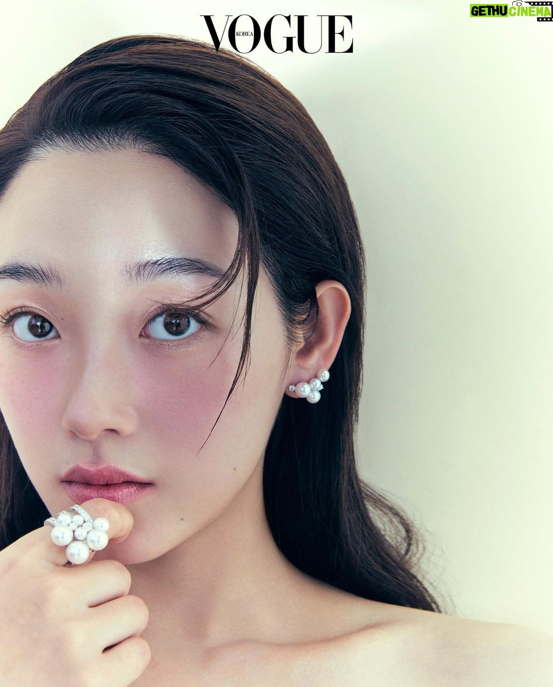 Lee You-mi Instagram - âď¸đđ@fredjewelry #íë ë #FREDJewelry #FREDParis#ę´ęł