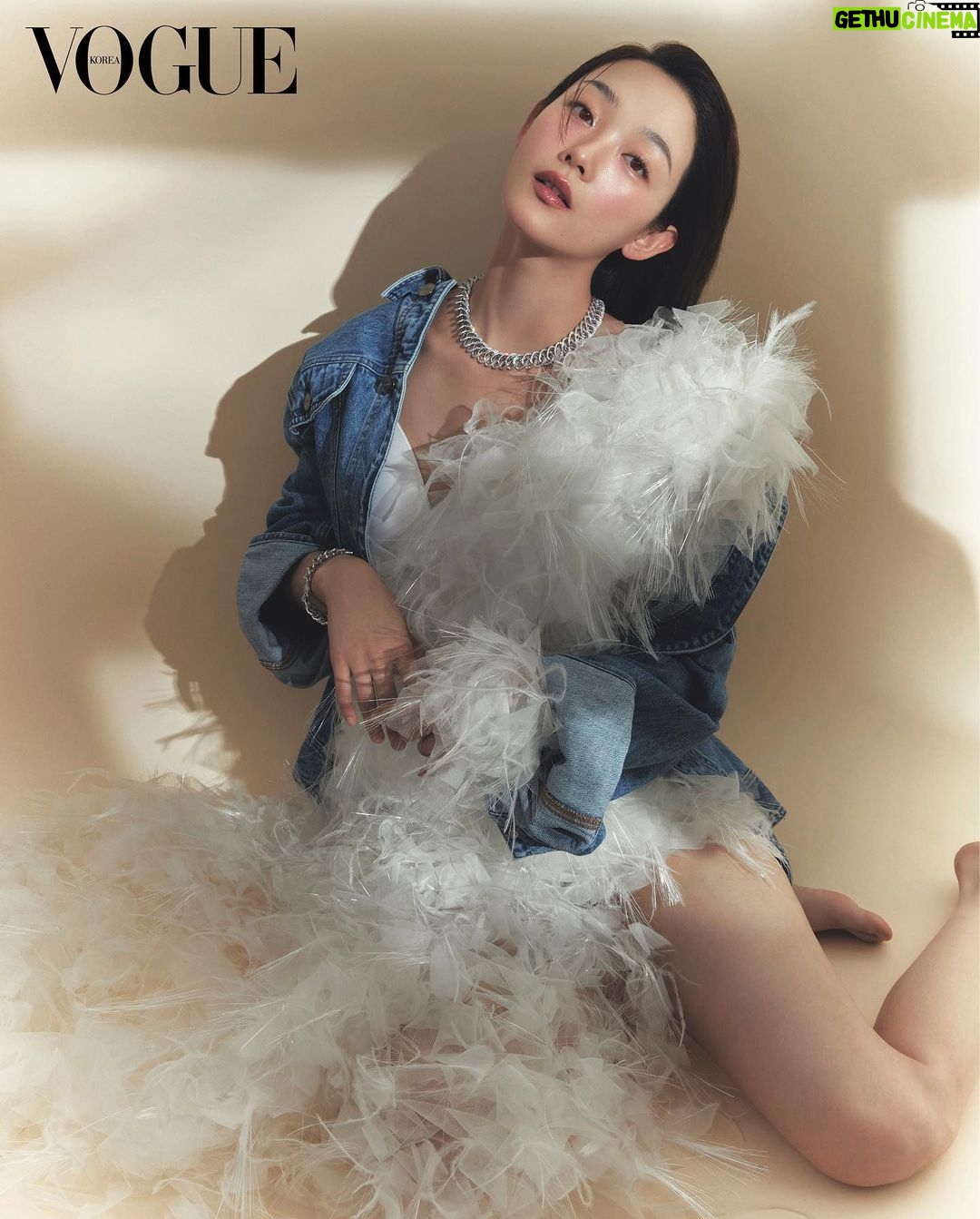 Lee You-mi Instagram - âď¸đđ@fredjewelry #íë ë #FREDJewelry #FREDParis#ę´ęł