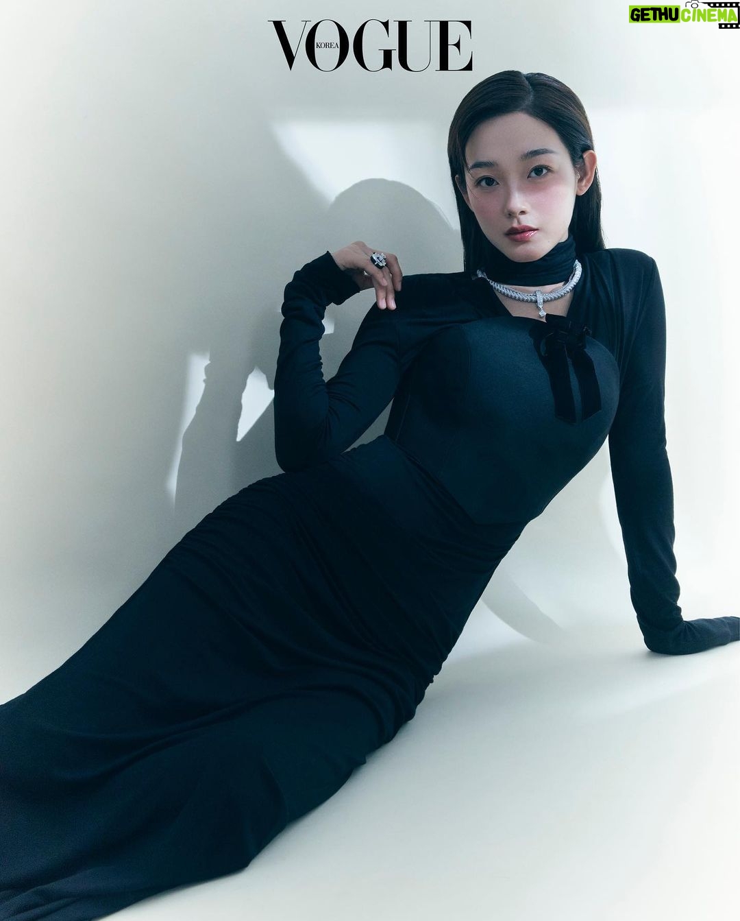Lee You-mi Instagram - âď¸đđ@fredjewelry #íë ë #FREDJewelry #FREDParis#ę´ęł