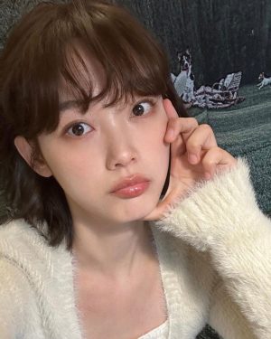 Lee You-mi Instagram - 복슬복슬
파인레몬에이드💛