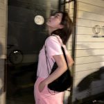 Lee You-mi Instagram – 분홍색 참 싫어하는데 
분홍색 참 많아요 제가 ….
왜지? 💕