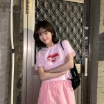 Lee You-mi Instagram – 분홍색 참 싫어하는데 
분홍색 참 많아요 제가 ….
왜지? 💕