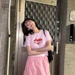 Lee You-mi Instagram – 분홍색 참 싫어하는데
분홍색 참 많아요 제가 ….
왜지? 💕