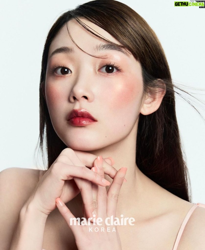 Lee You-mi Instagram - ♥️나스윰♥️ @narscosmeticskorea @narsissist #광고 #나스 #나스에프터글로우 #나스스윗센세이션컬렉션
