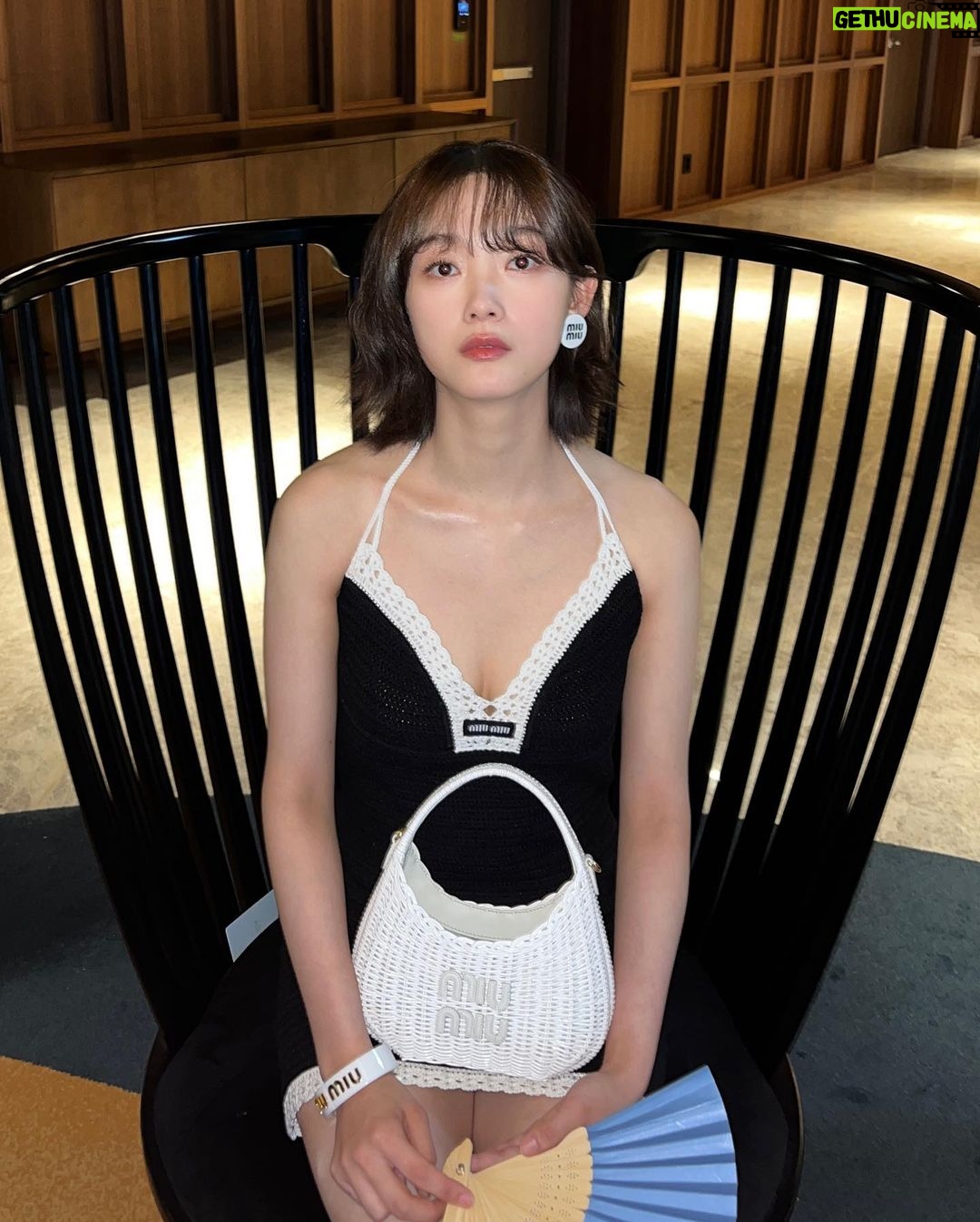 Lee You-mi Instagram - @MiuMiu ❤️미우미우🖤 #MiuMiuClub #MiuMiu