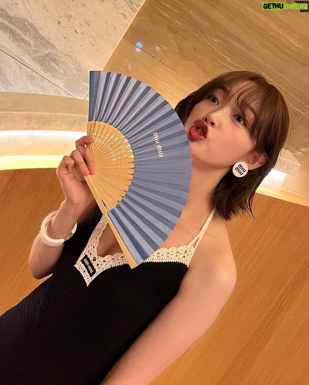 Lee You-mi Instagram - @MiuMiu ❤️미우미우🖤 #MiuMiuClub #MiuMiu