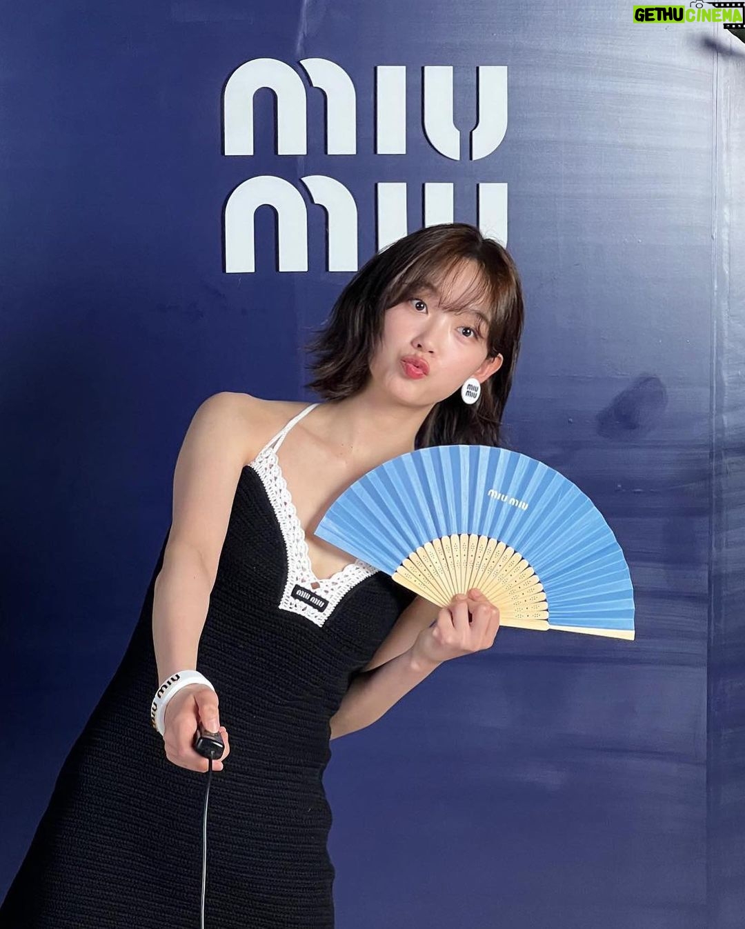 Lee You-mi Instagram - @MiuMiu ❤️미우미우🖤 #MiuMiuClub #MiuMiu