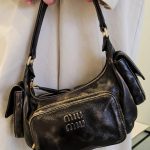 Lee You-mi Instagram - @MiuMiu ❤️🧡❤️🧡 #MiuMiu #MiuMiuMultiPocket