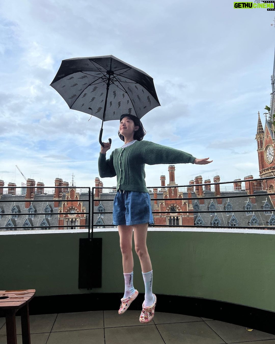 Lee You-mi Instagram - âď¸đĽđ ě°ě°íęł ë°ë ę°ëë´? 2022.09.07