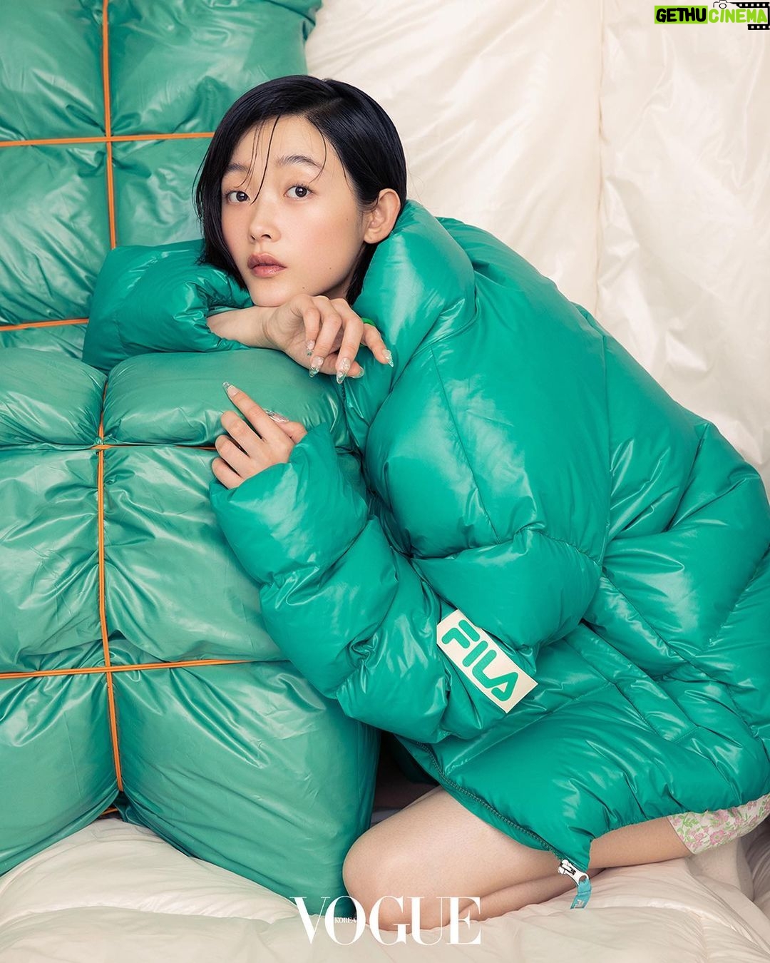 Lee You-mi Instagram - 💙#보그코리아 #FILA #밀라노다운 #AD