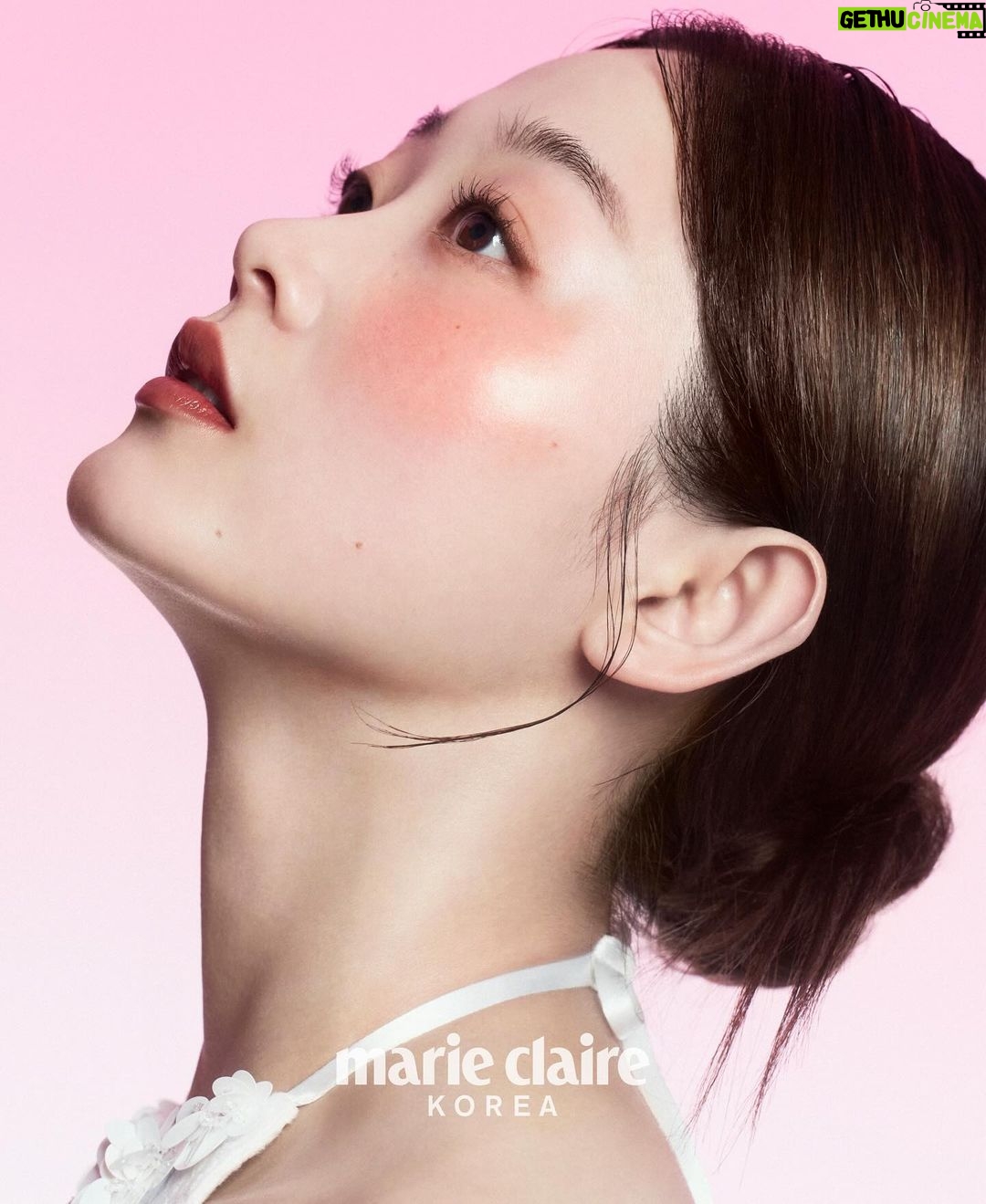 Lee You-mi Instagram - ♥️나스윰♥️ @narscosmeticskorea @narsissist #광고 #나스 #나스에프터글로우 #나스스윗센세이션컬렉션