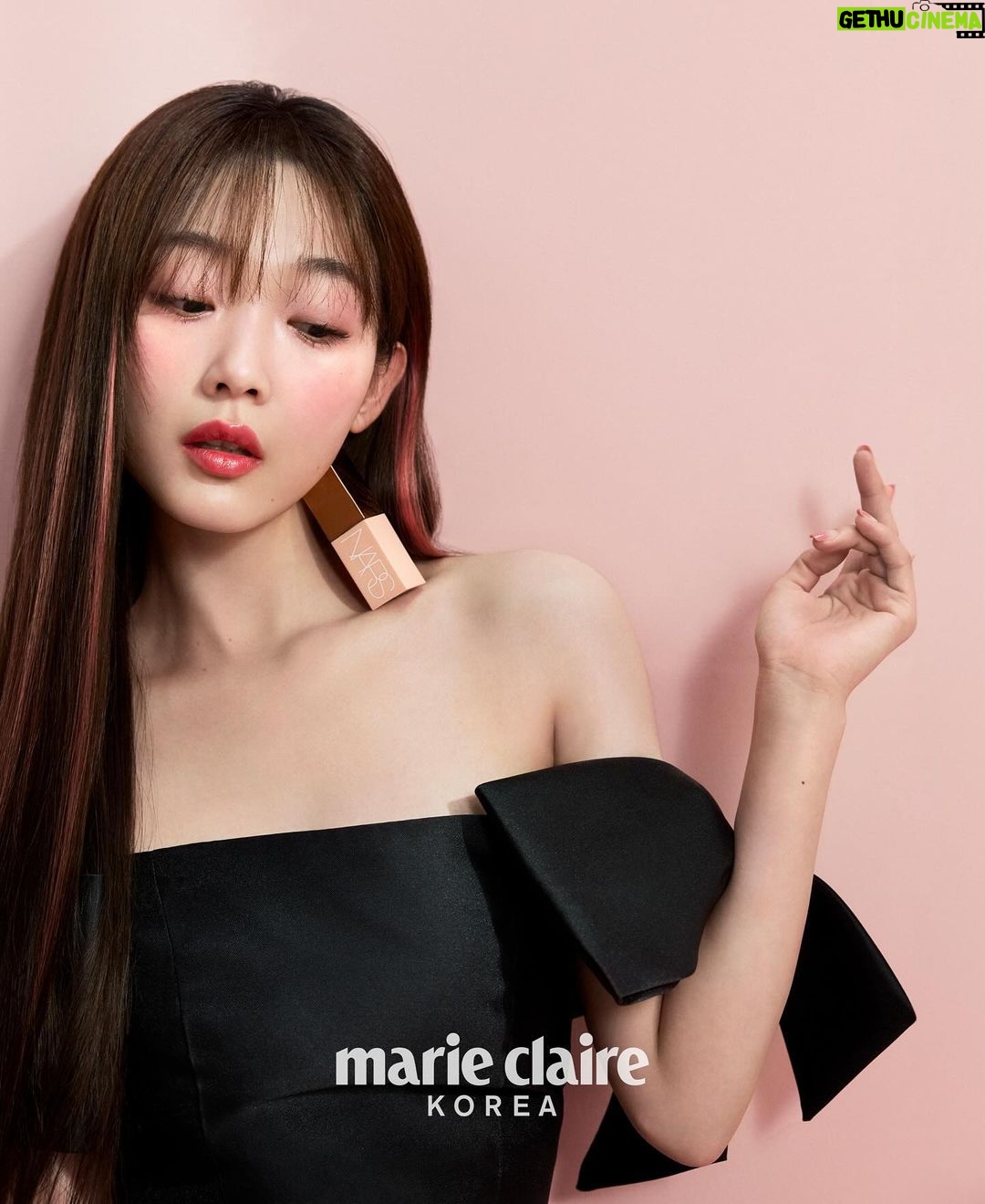 Lee You-mi Instagram - ♥️나스윰♥️ @narscosmeticskorea @narsissist #광고 #나스 #나스에프터글로우 #나스스윗센세이션컬렉션