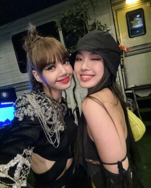 Leejung Lee Instagram - _
PINKCHELLA🖤💕 Forever grateful to work with you, I couldn’t be more proud. What a dream come true!✨