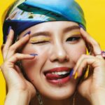 Leejung Lee Instagram - _ Leejung loves UrbanDecay 💜💛 오늘부터 올리브영에서 리정이와 어반디케이를 만나실 수 있습니다! 단독 프로모션 중이니 여러분들 어서 서두르세요! #광고 #어반디케이 #완벽고정 #비타민픽서 @urbandecaycosmetics