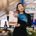 Leejung Lee Instagram - _ Leejung loves @ballantines_kr 💙 #발렌타인무릉도원 #발렌타인 #발렌타인글렌버기 #Ballantines #Glenburgie 19세 이상의 법적음주허용 소비자를 위한 컨텐츠입니다. Drink Responsibly 경고: 지나친 음주는 뇌졸중, 기억력 손상이나 치매를 유발합니다. 임신 중 음주는 기형아 출생 위험을 높입니다. 브랜드명: 발렌타인 제조국: 스코틀랜드 수입업소: (주)페르노리카 코리아
