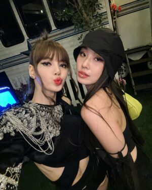 Leejung Lee Instagram - _
PINKCHELLA🖤💕 Forever grateful to work with you, I couldn’t be more proud. What a dream come true!✨