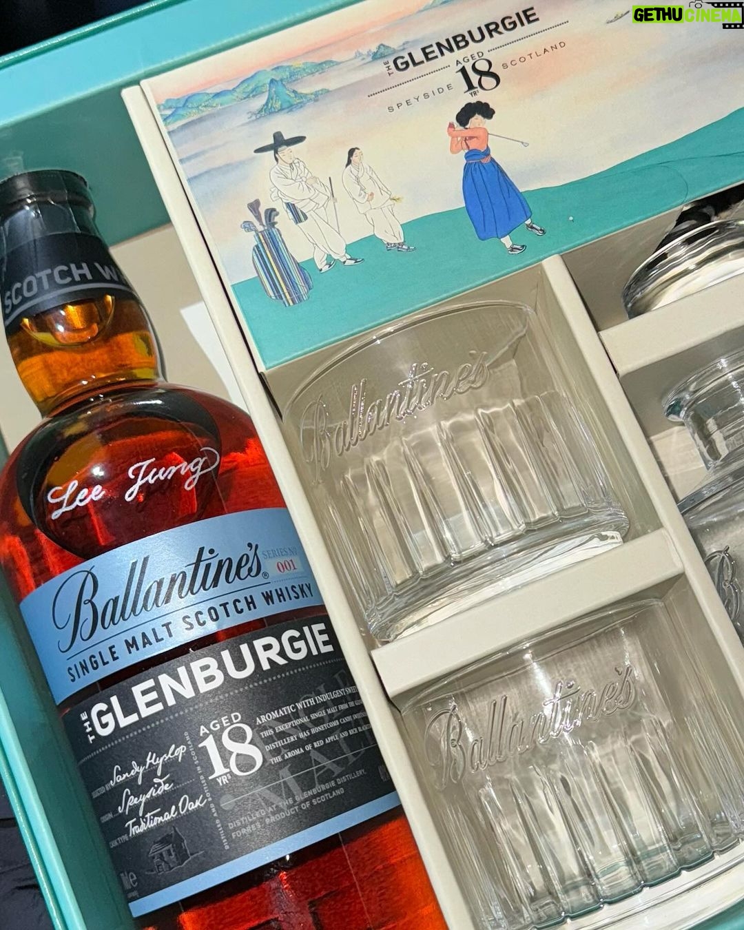 Leejung Lee Instagram - _ Leejung loves @ballantines_kr π #λ°λ νμΈλ¬΄λ¦λμ #λ°λ νμΈ #λ°λ νμΈκΈλ λ²κΈ° #Ballantines #Glenburgie 19μΈ μ΄μμ λ²μ μμ£Όνμ© μλΉμλ₯Ό μν 컨ν
μΈ μ
λλ€. Drink Responsibly κ²½κ³ : μ§λμΉ μμ£Όλ λμ‘Έμ€, κΈ°μ΅λ ₯ μμμ΄λ μΉλ§€λ₯Ό μ λ°ν©λλ€. μμ μ€ μμ£Όλ κΈ°νμ μΆμ μνμ λμ
λλ€. λΈλλλͺ
: λ°λ νμΈ μ μ‘°κ΅: μ€μ½νλλ μμ
μ
μ: (μ£Ό)νλ₯΄λ
Έλ¦¬μΉ΄ μ½λ¦¬μ