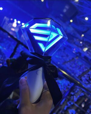 Leeteuk Instagram - I hope you can feel our sincerity E.L.F., who waited for a long time, let's meet again soon. I'm sorry, thank you, and love you 💙🇵🇭