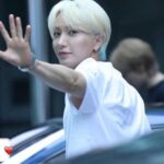 Leeteuk Instagram - 반가워💙🫶🏻